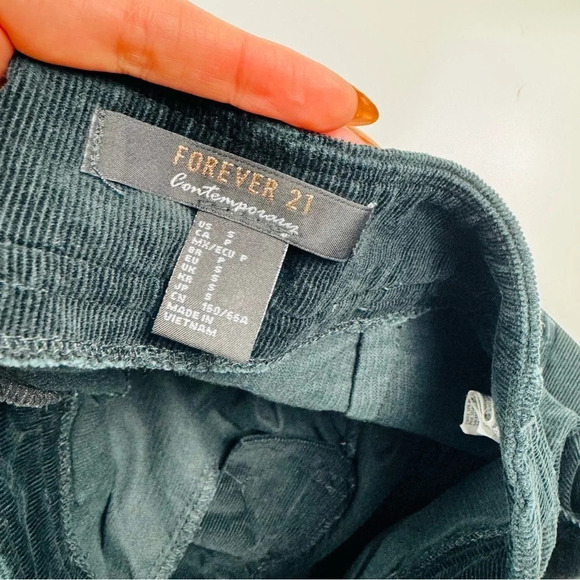 Forever 21 Black Corduroy‎ Wide Leg Pants Size Small - Picture 11 of 13